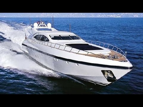 Mangusta 108 "Le Magnifique" for day charter in Ibiza with Bimini Brokers