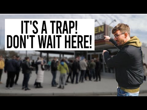 This Border Crossing Is A Major Tourist Trap