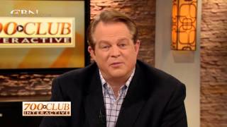 700 Club Interactive: The Spirit of Christmas - Dec. 24, 2015