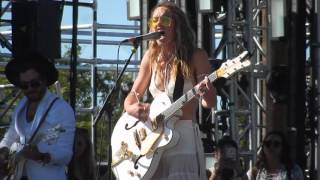 Zella Day &quot;High&quot; full length @ Coachella Outdoor Stage  April 23, 2016