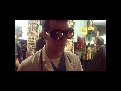 The Laughing Fool's Youmacon 2010 Experience