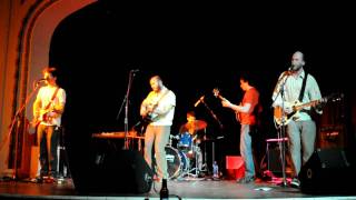 En el camino - Orquesta de Perros en el Festifreak 2011