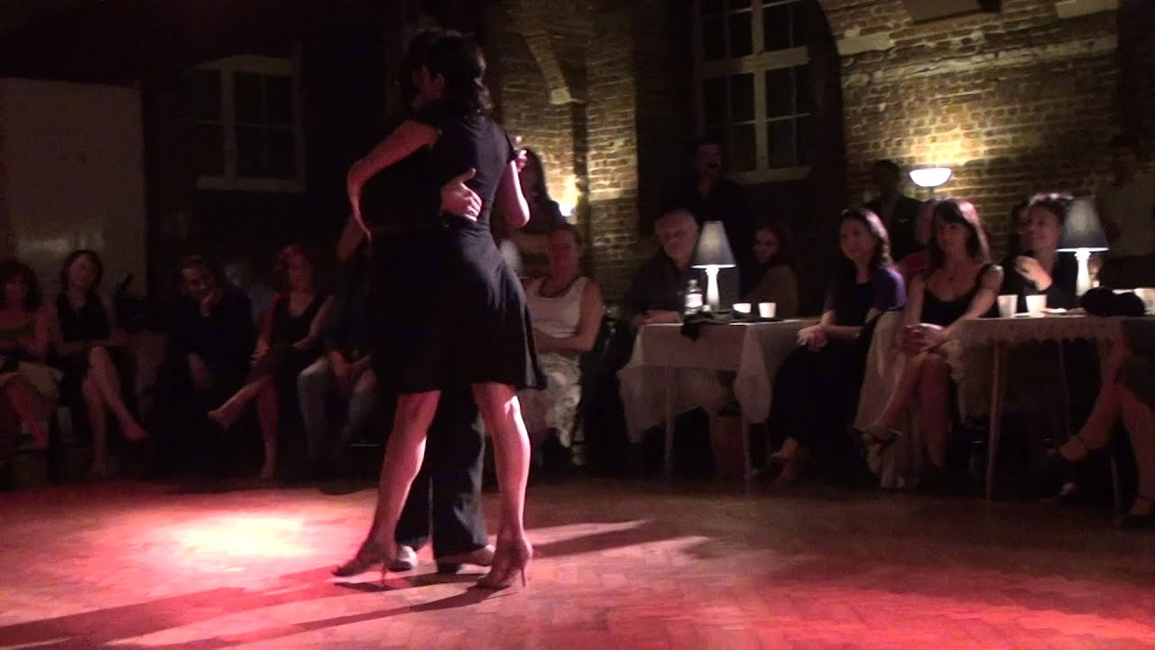 Pablo Inza y Mariana Dragone perform 4 Milonga Crypt July 2012
