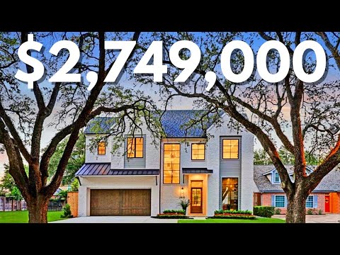 Inside a $2,700,000 Luxury Custom Home in Houston