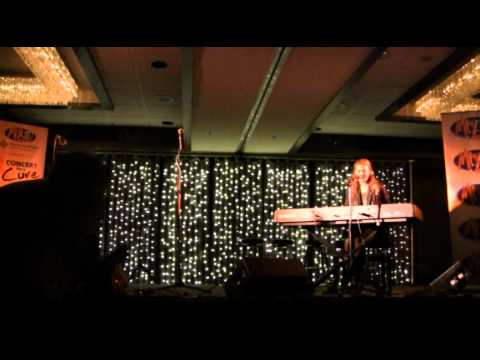 MIX 107.7 Concert for a Cure 2011 - Rachel Platten  - "1,000 Ships"