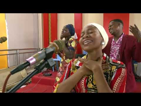 Thobias Mwengwa KWA NANI FARAJA NYIMBO PENDWA