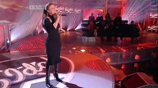 Kelly Clarkson - The Trouble With Love Is - Pop Idol