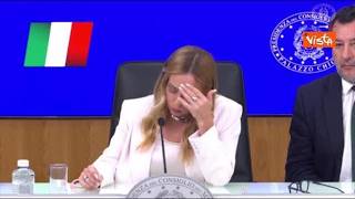 Meloni: Abbiamo approvato l’abolizione del bollo per le auto di piccola e media potenza