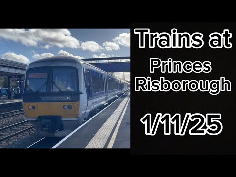 Trains at princes Risborough 