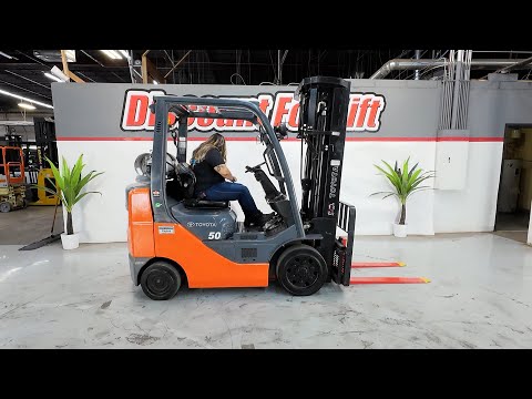 TOYOTA 8-Series  8FGCU25 5,000 lb LP(Propane) #3800 - Forklift for Sale