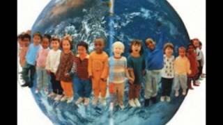 ELISABETTA VIVIANI -  GIROTONDO INTORNO AL MONDO  - 2008