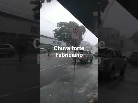 Chuva forte em Coronel Fabriciano MG