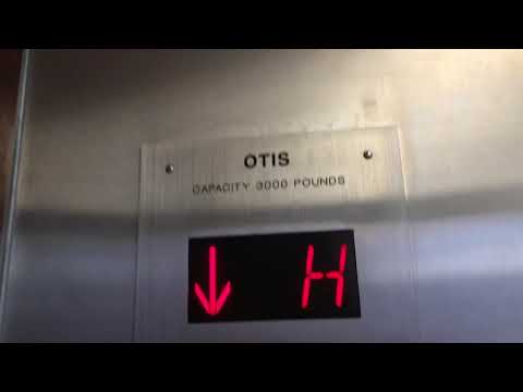 HORRIBLE! Haughton/Otis Traction Elevator at Amway Grand Plaza Parking Garage in Grand Rapids MI