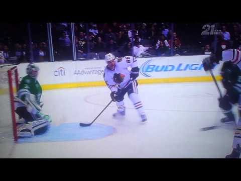 Stephane Robidas Injury vs Chicago Blackhawks 11/29/2013