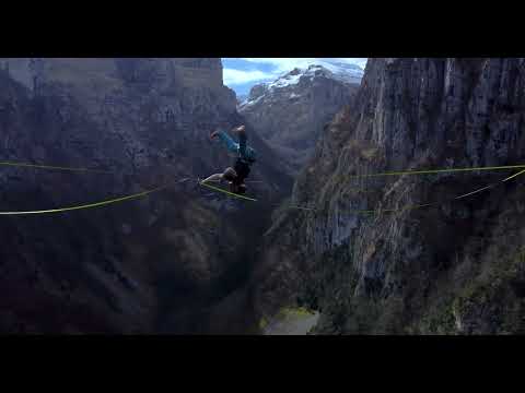 amazing highline : lost paradise of highliners !