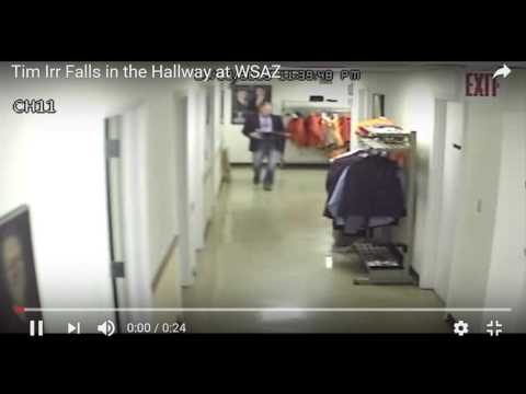 WSAZ First Look at Four - Tim Falls in the WSAZ Hallway