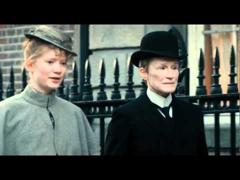 Albert Nobbs (Clip 'You are the Strangest Man')