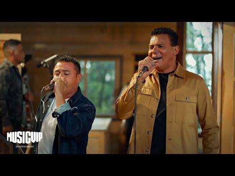 Toño y Freddy - La Luz De Tus Ojos (Video Oficial)