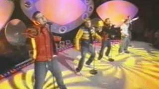 WESTLIFE   When You&#39;re Looking Like That SMTV 2001