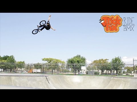 BMX Bowl SHREDDING: Kris Fox & Larry Edgar - Ride BMX