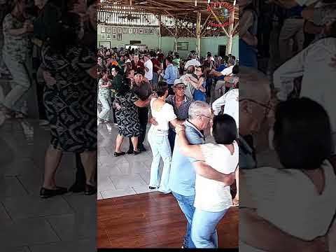 E na sola da bota - União d oeste - Matine: Grupo de idosos Frei Elvino de União Do Oeste SC