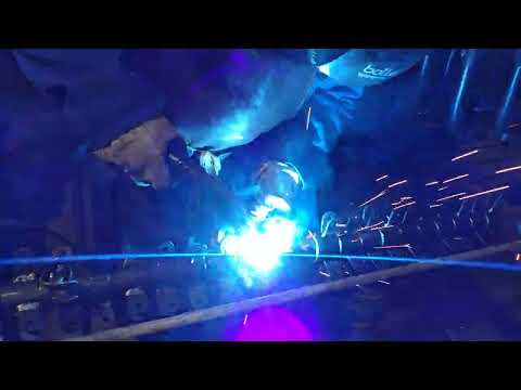 soudure coulant pied de parasol forain pliable, atelier de soudure