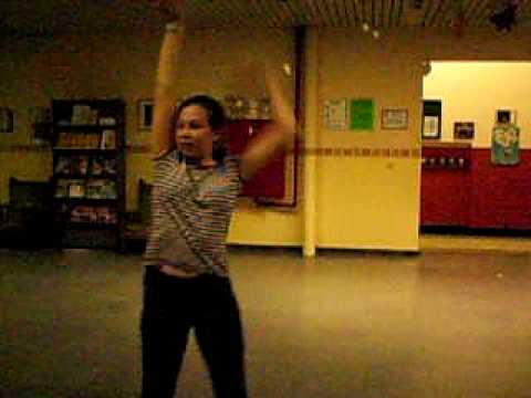 Gia Farrell Hit me Up! - dans rehersal