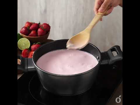 Strawberry Rice Pudding / Arroz con leche de fresa