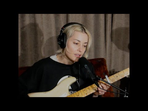 Video thumbnail for Sugar - live