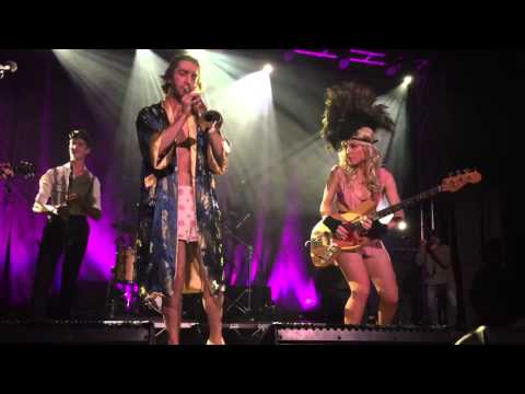 The Woohoo Revue at Estonian House