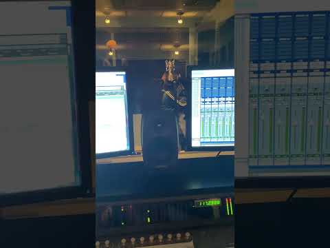 @HalimaPeru Singing Her Part!  #music #dj  #dynomight #halimaperu #talent #r&b #SCStudio