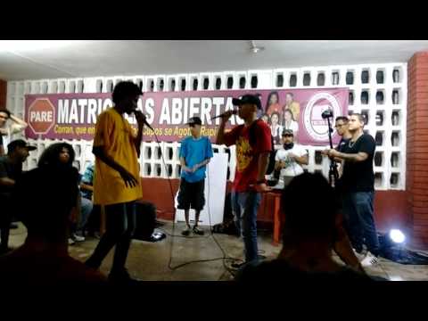 MC BLESS vs TOKEN - SEMIFINAL - El Cuadrilátero