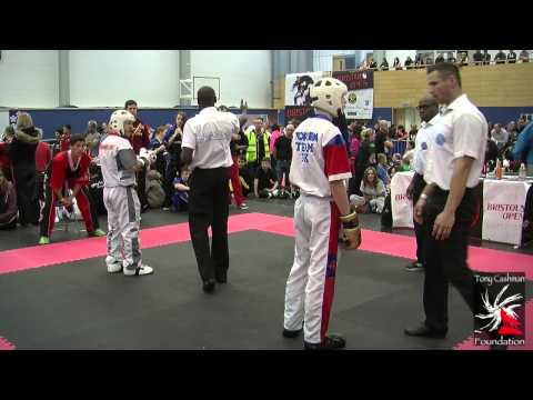 Robbie Lavoie v Tom Evans Bristol Open 2013