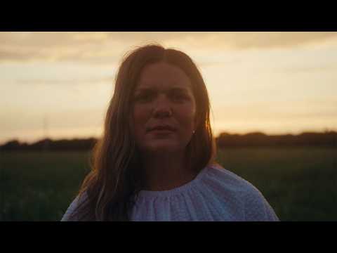 Lean In - Abbie Gamboa