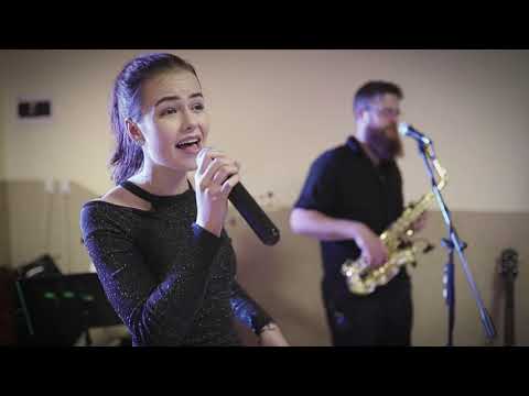 hudobná skupina LEVEL - Visit jabko visit..., Išlo dievča lesami...