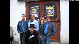 Voodoobeans doing a cover of Point Blank Back In The Alley