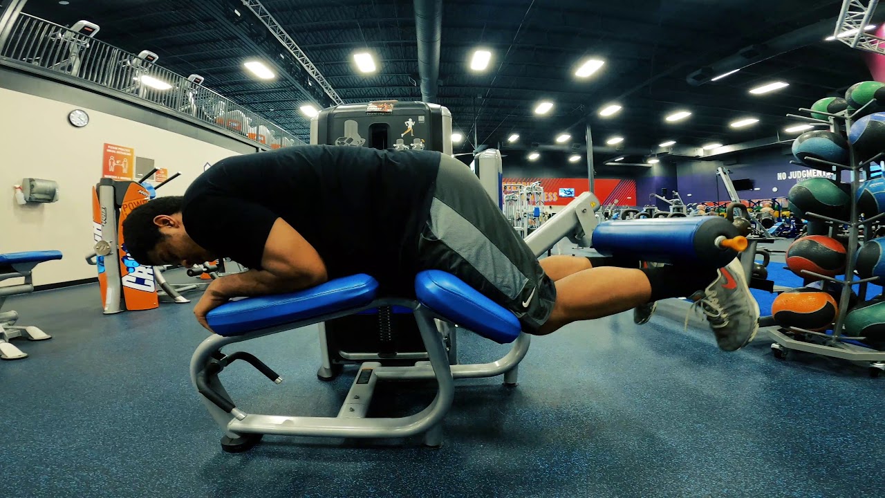 Lying Leg Curl Body Extended