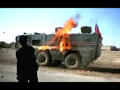 Курды забросали российских военных коктейлями Молотова