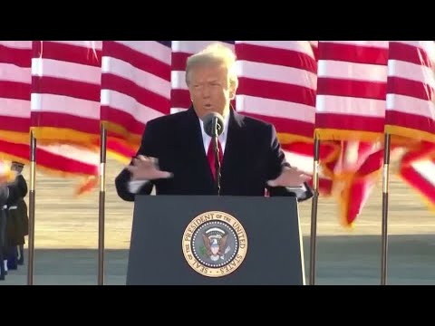 '我々は何らかの形で戻ってくるだろう'壮行会でのトランプ氏 ('We will be back in some form': Trump at send-off)