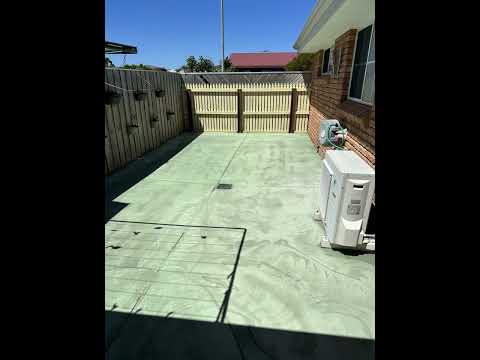 Flake floor · on the job
