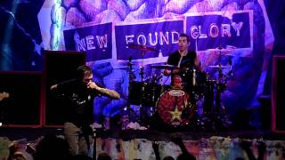 New Found Glory "I'm Not The One" 10-28-11  Best Buy Theater  NYC