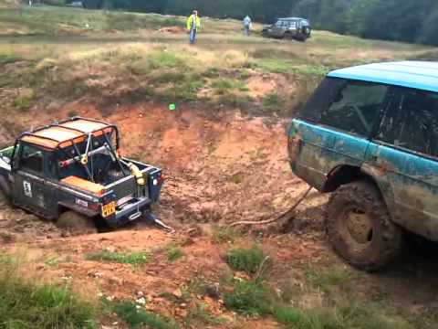 Range Rover Classic GMC 6.5td Recovering a 'Challange truck'