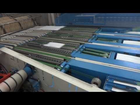 Stiraggio e piegaggio - Lavanderia Grillo