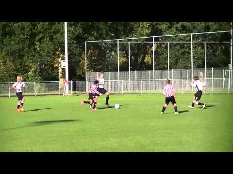 08 Alphense Boys D2 - Meerburg D1 doelpunt Aron 2-0