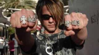 Down-Criss Angel *LYRICS INCLUDED*