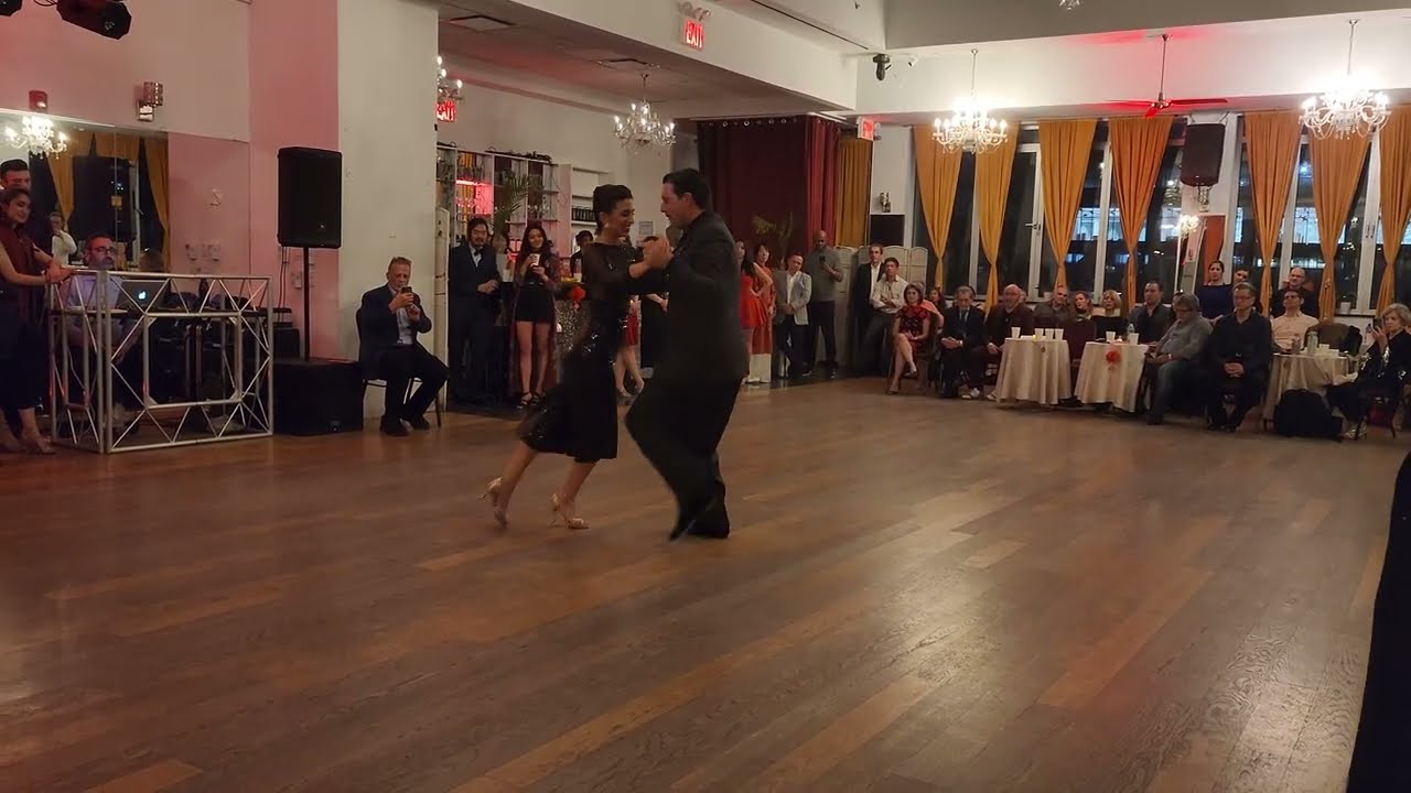 Argentine tango: Florencia Borgnia  & Marcos Pereira - La bruja