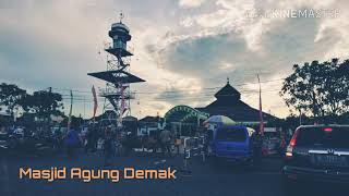 preview picture of video 'Wisata Religi Jawa Tengah 2018 (Demak, Kudus, Muria, Lamongan)'