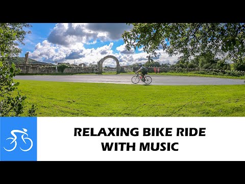 Relaxing Bike Ride Through Northern England with Music