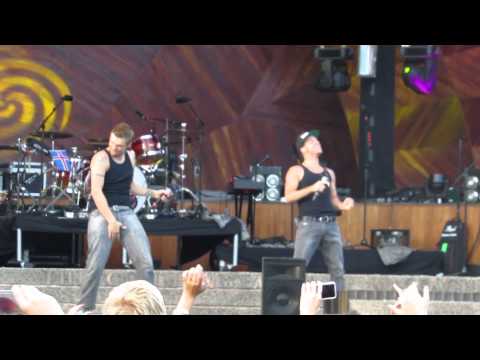 Backstreet Boys - I Want It That Way - Boston, MA 9/14/13