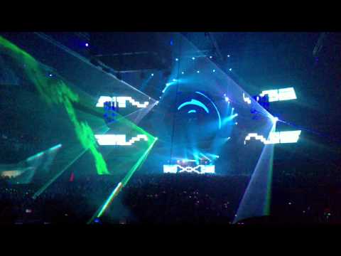 TRANSMISSION 2011 Digital Madness @ Markus Schulz  MEGA LASERSHOW  5 !!! HD (HQ Sound)